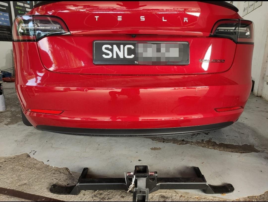Tesla model 3 tow hitch bike rack best sale