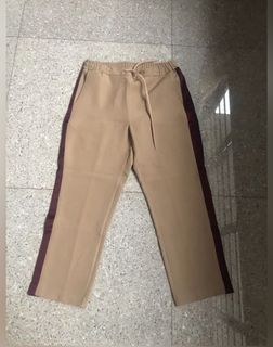 (Category: ) located in . Submitted by jerictan (Listing ID 1134739985, Image 1). Description: .