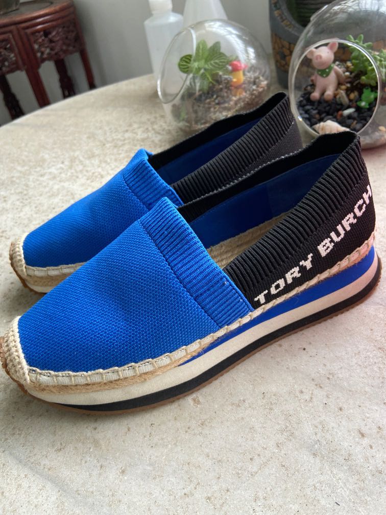 Daisy slip on store sneakers tory burch