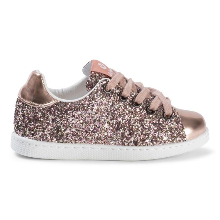Girl top gold sneakers