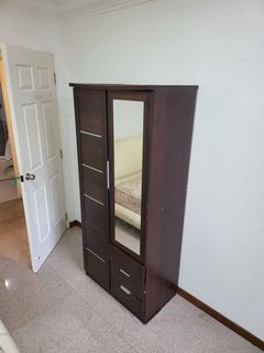 (Category: ) located in . Submitted by ilikeitems (Listing ID 1134768975, Image 1). Description: .