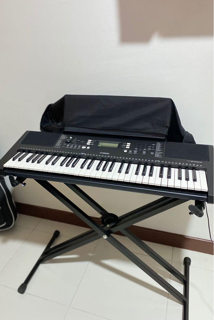 Yamaha Digital Keyboard PSR E363, Hobbies & Toys, Music & Media