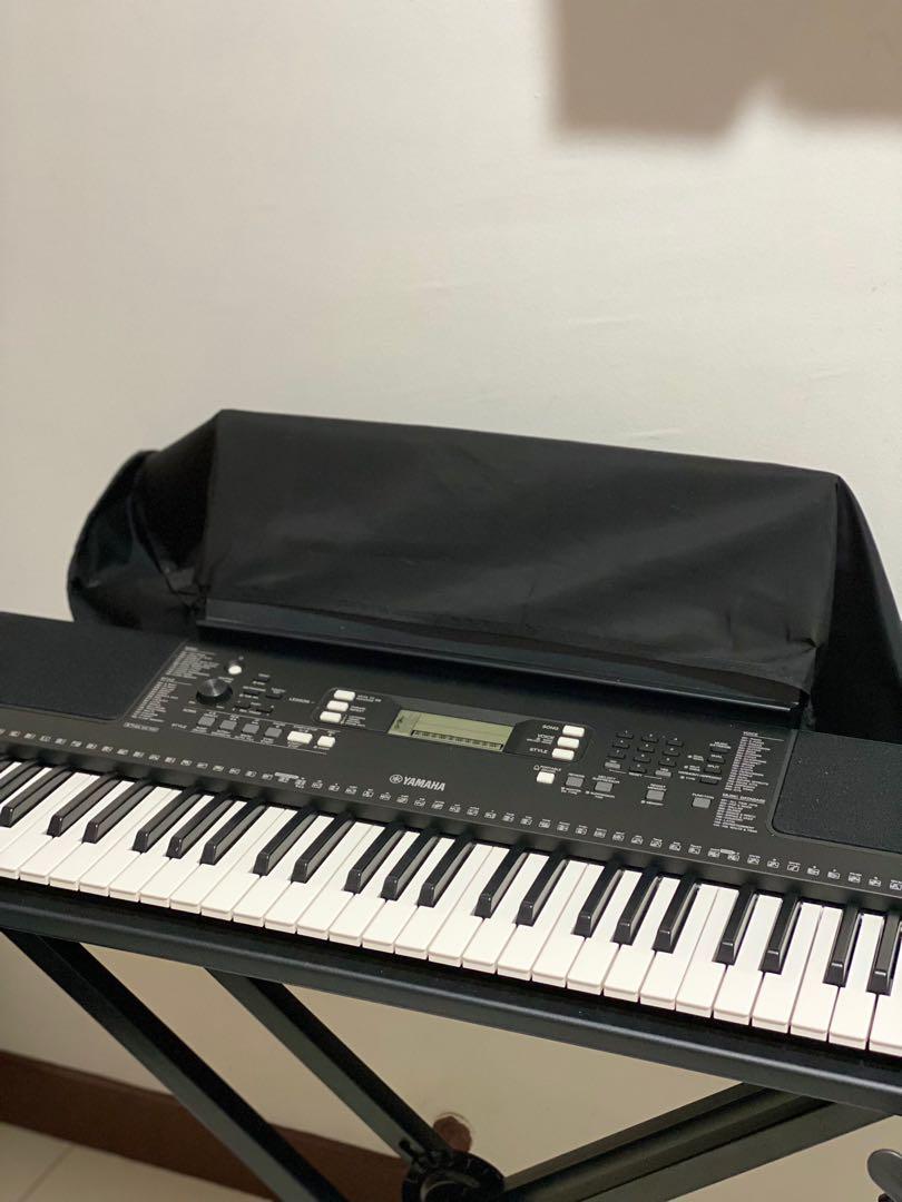 Yamaha Digital Keyboard PSR E363, Hobbies & Toys, Music & Media