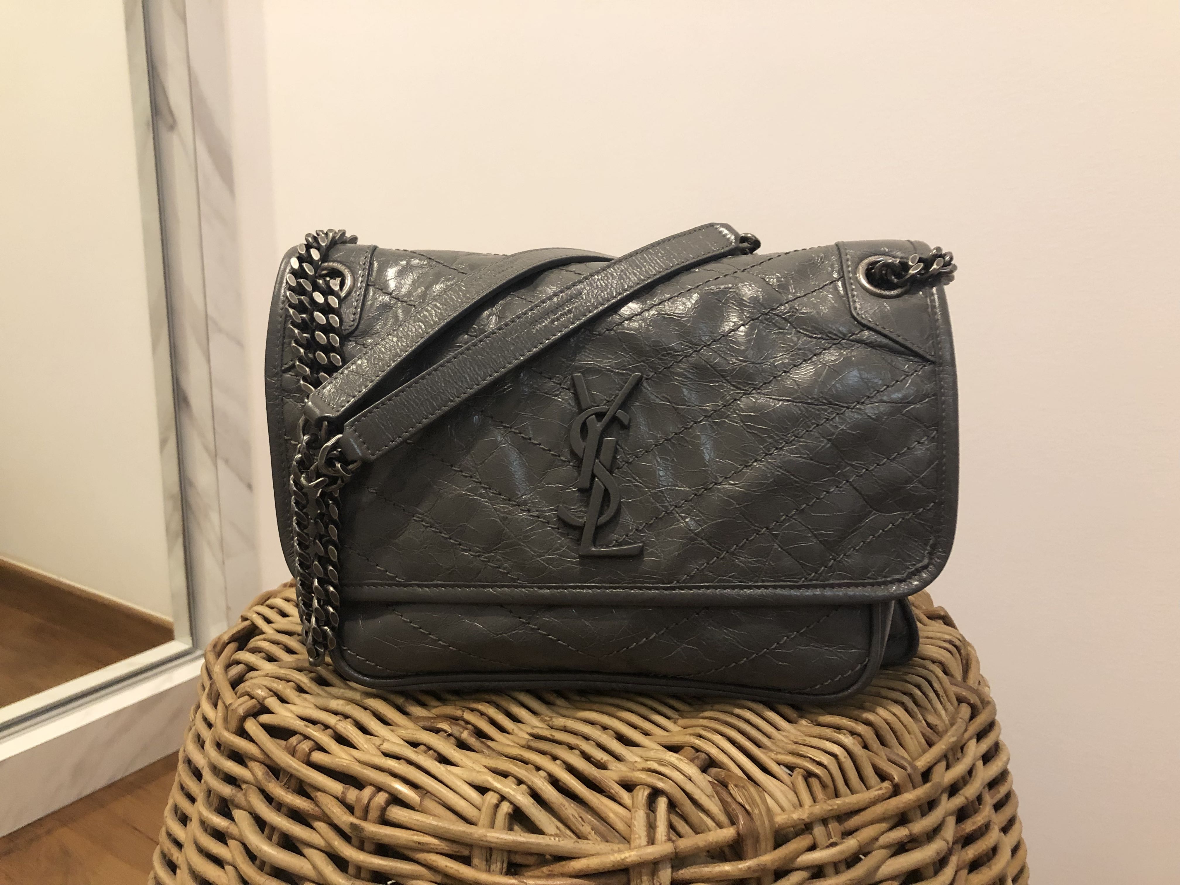 ysl niki medium grey