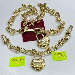 18K Saudi Gold Tiffany and Co hardware necklace and Bracelet