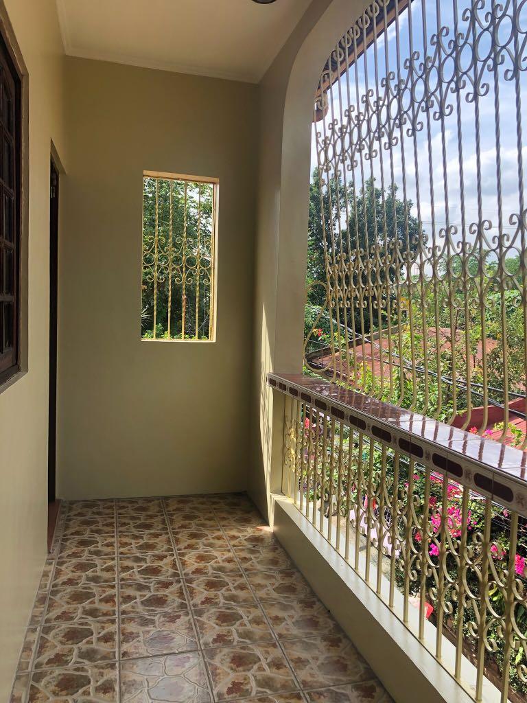 2storey Residential House for Rent in Cainta near Puregold Sumulong