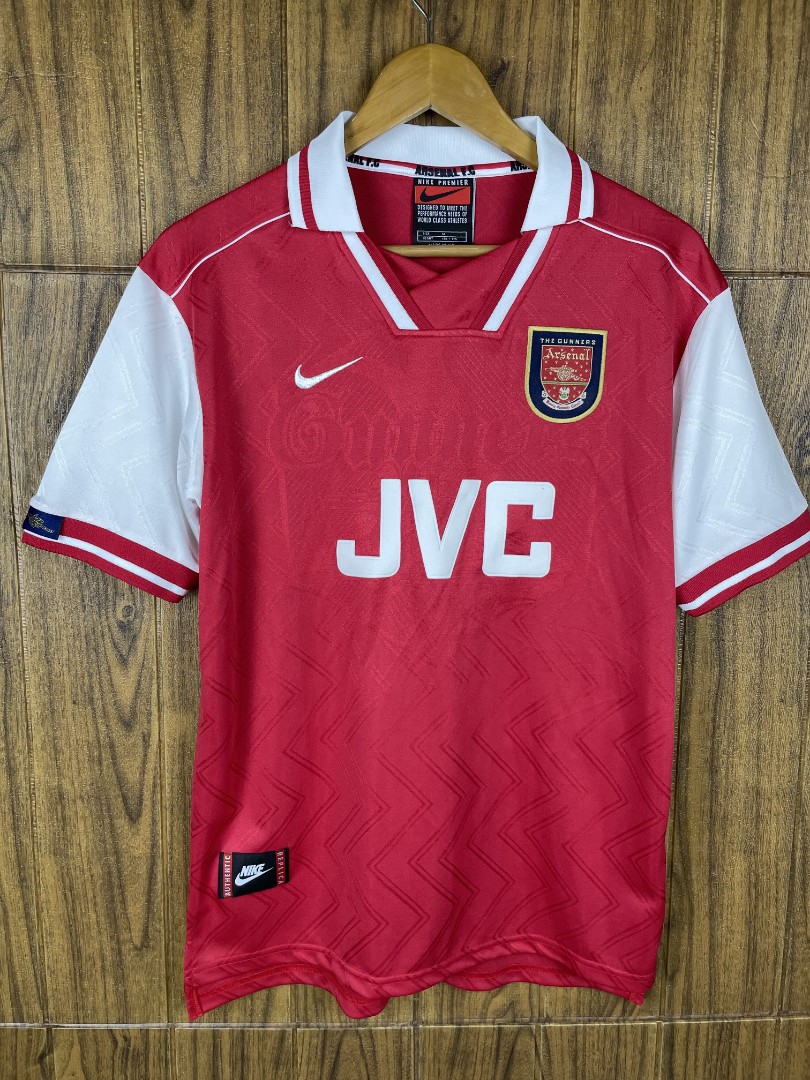 96-97 ARSENAL Home Kit, Men's Fashion, Activewear on Carousell