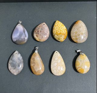 珊瑚玉吊墜64211550439555110