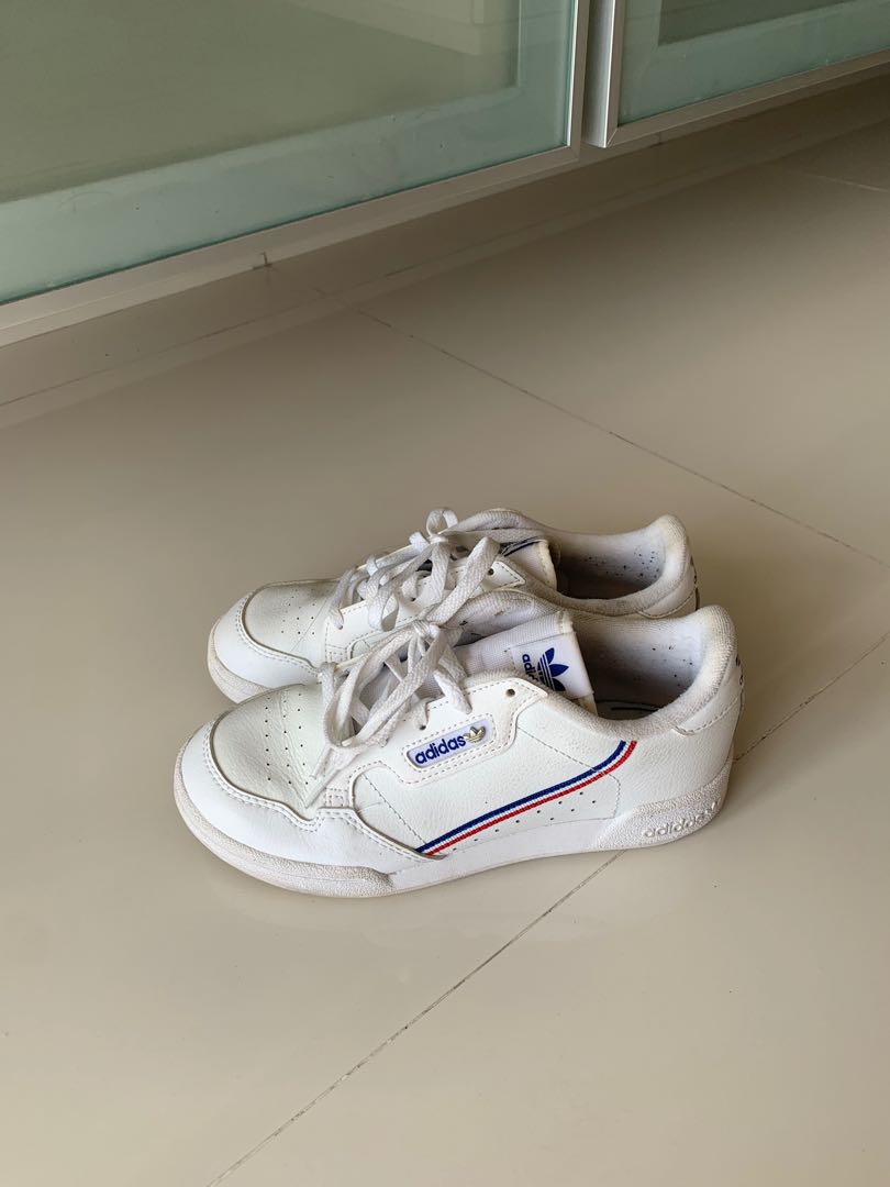 Jd adidas continental top