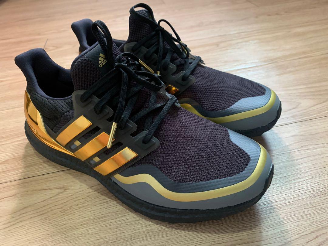 Ultra boost 2019 outlet black gold