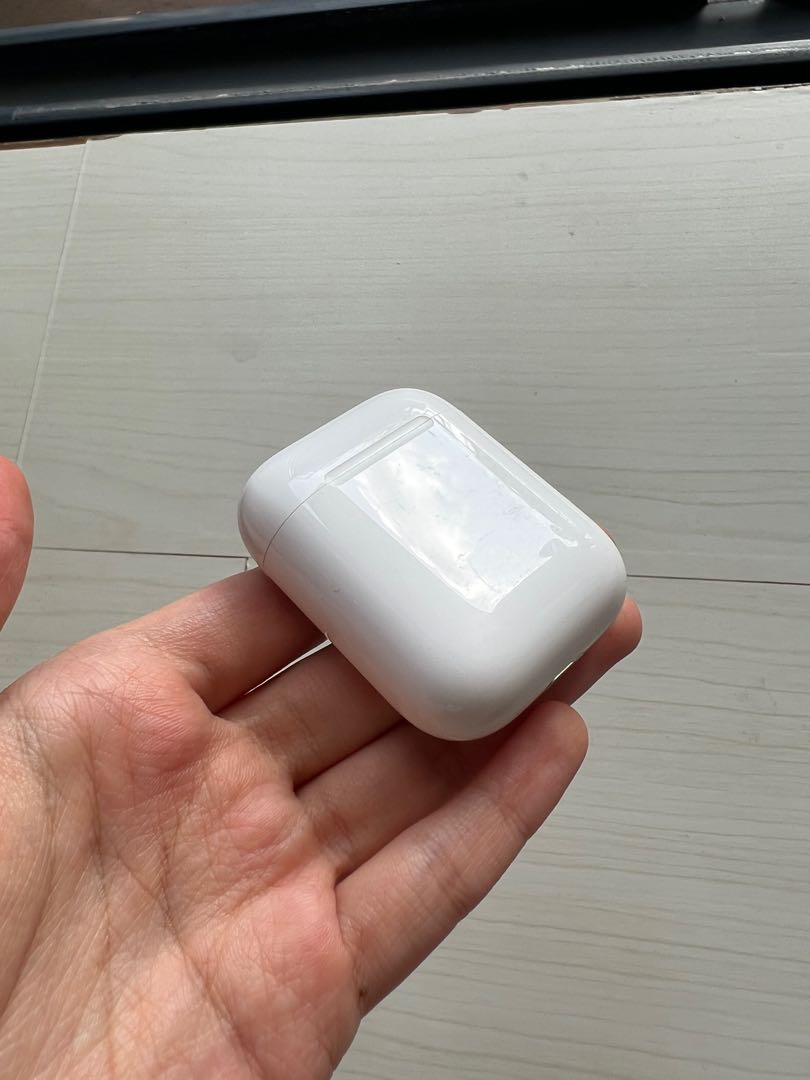 Authentic airpod case gen 2, Audio, Earphones on Carousell