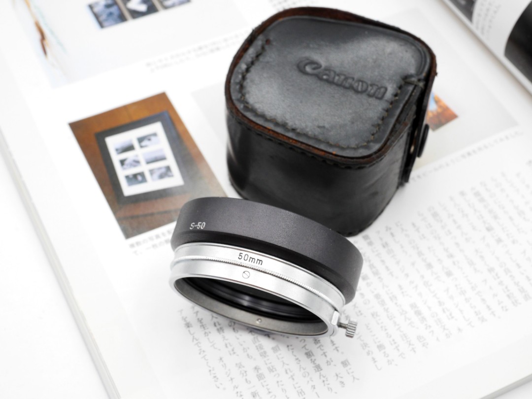 Canon 50mm F1.4 LTM Hood with original Canon Case, Photography