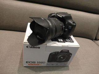 【出售】Canon 550D 數位單眼相機 彩虹公司貨 盒裝完整 9成新