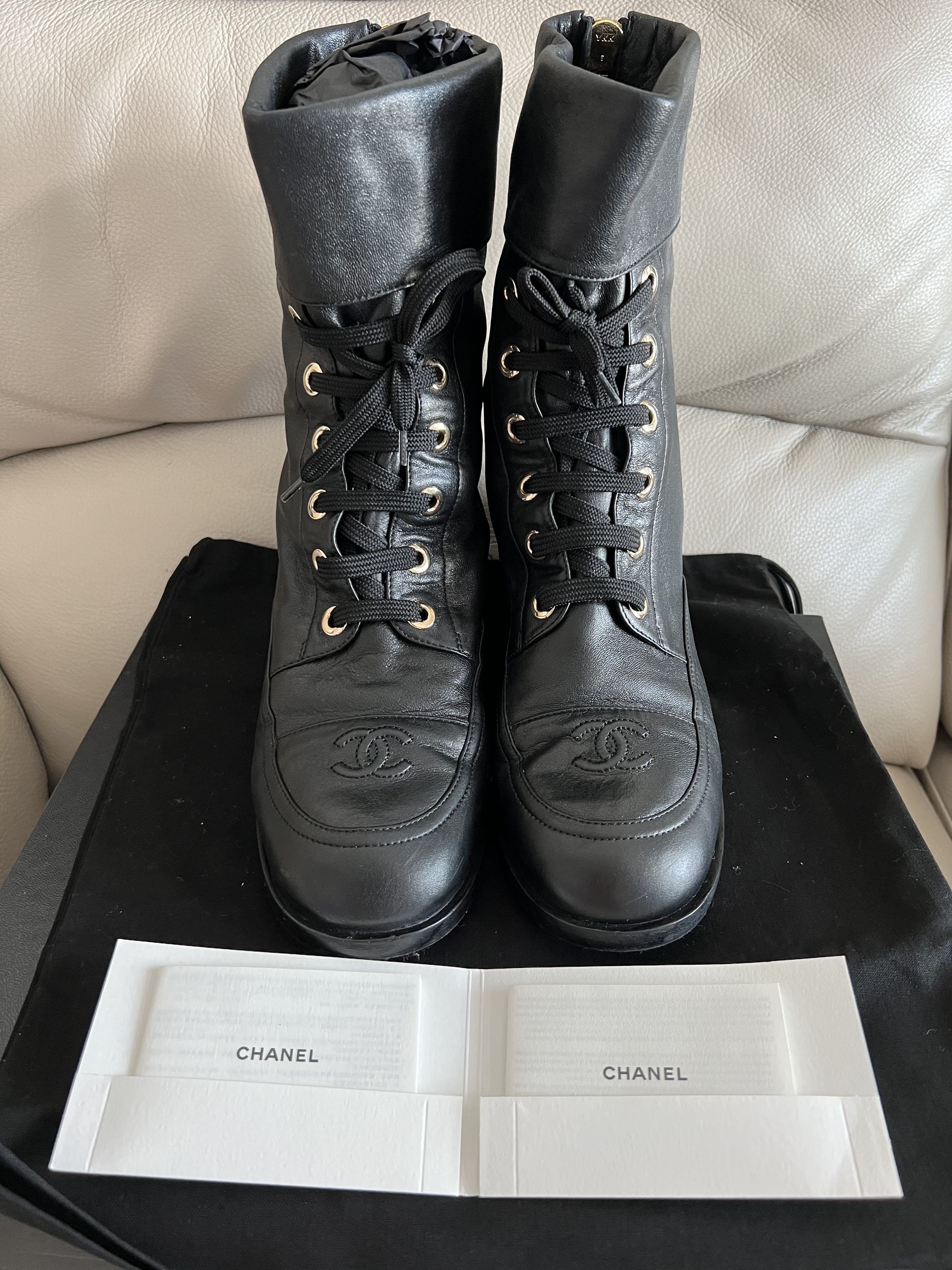 Chanel 羊仔皮靴boots, 女裝, 鞋, 靴- Carousell