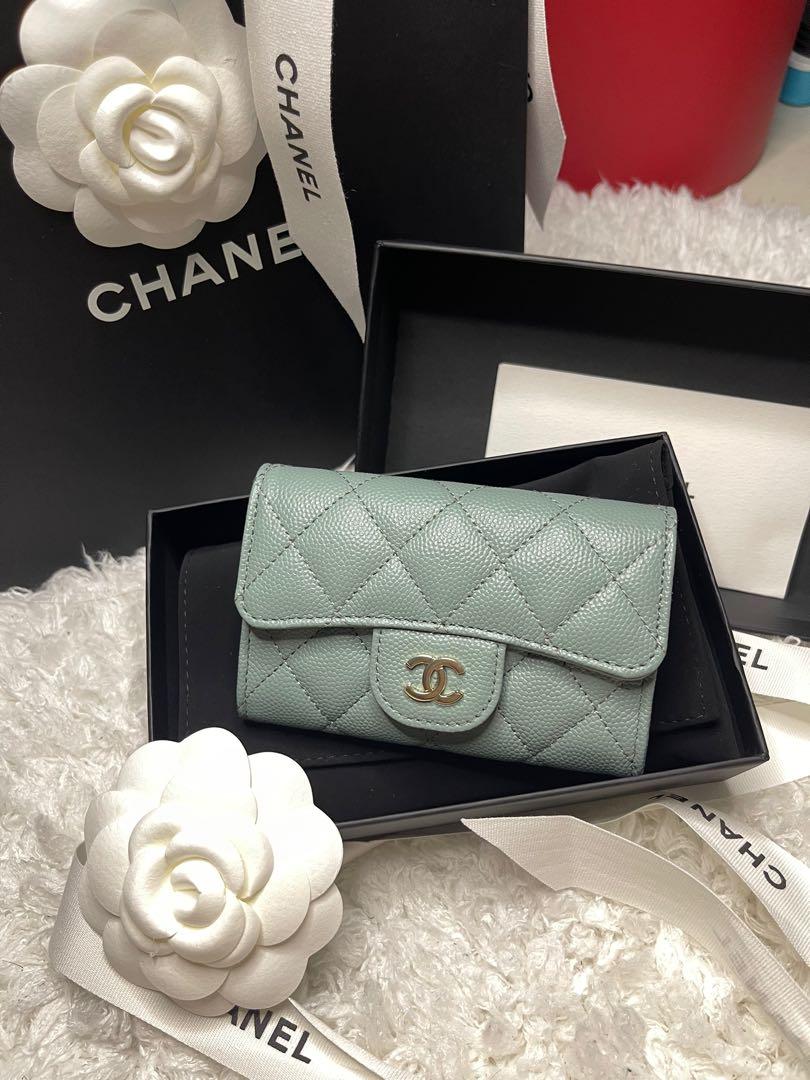 Chanel vintage mini logo cardholder / small purse, Women's Fashion