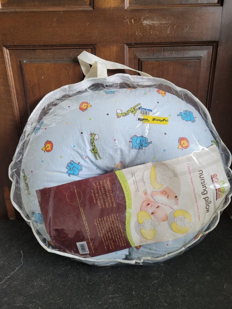 CHEEKY Bon Bon breastfeeding pillow, Babies & Kids, Nursing & Feeding