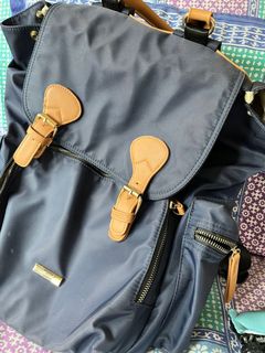 （分類：）位於 。 由 pchawla 提交（商品編號 1136615868，圖片 1）。簡介： 。