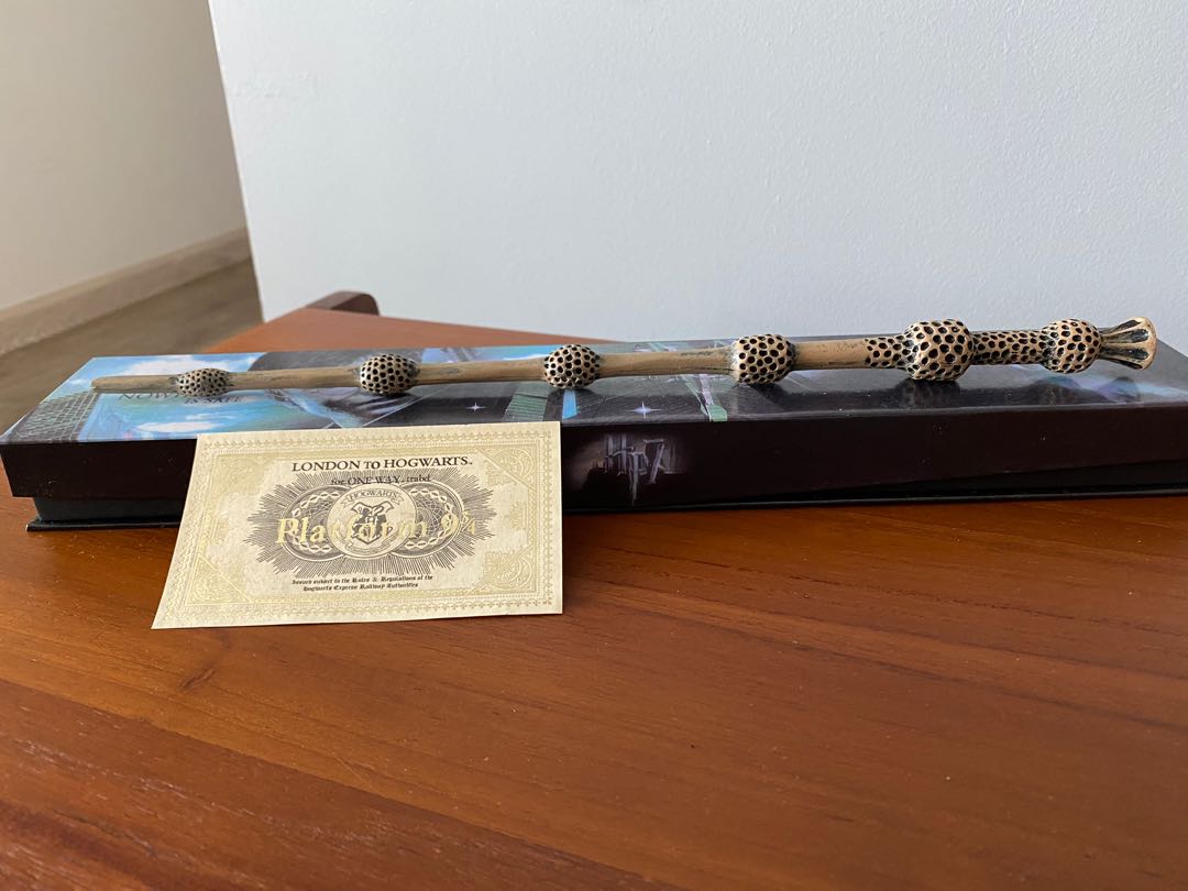 Elder (Gellert Grindelwald) wand, Hobbies & Toys, Memorabilia