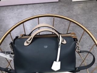 （分類：）位於 。 由 lovestyleee 提交（商品編號 1136485692，圖片 1）。簡介： 。