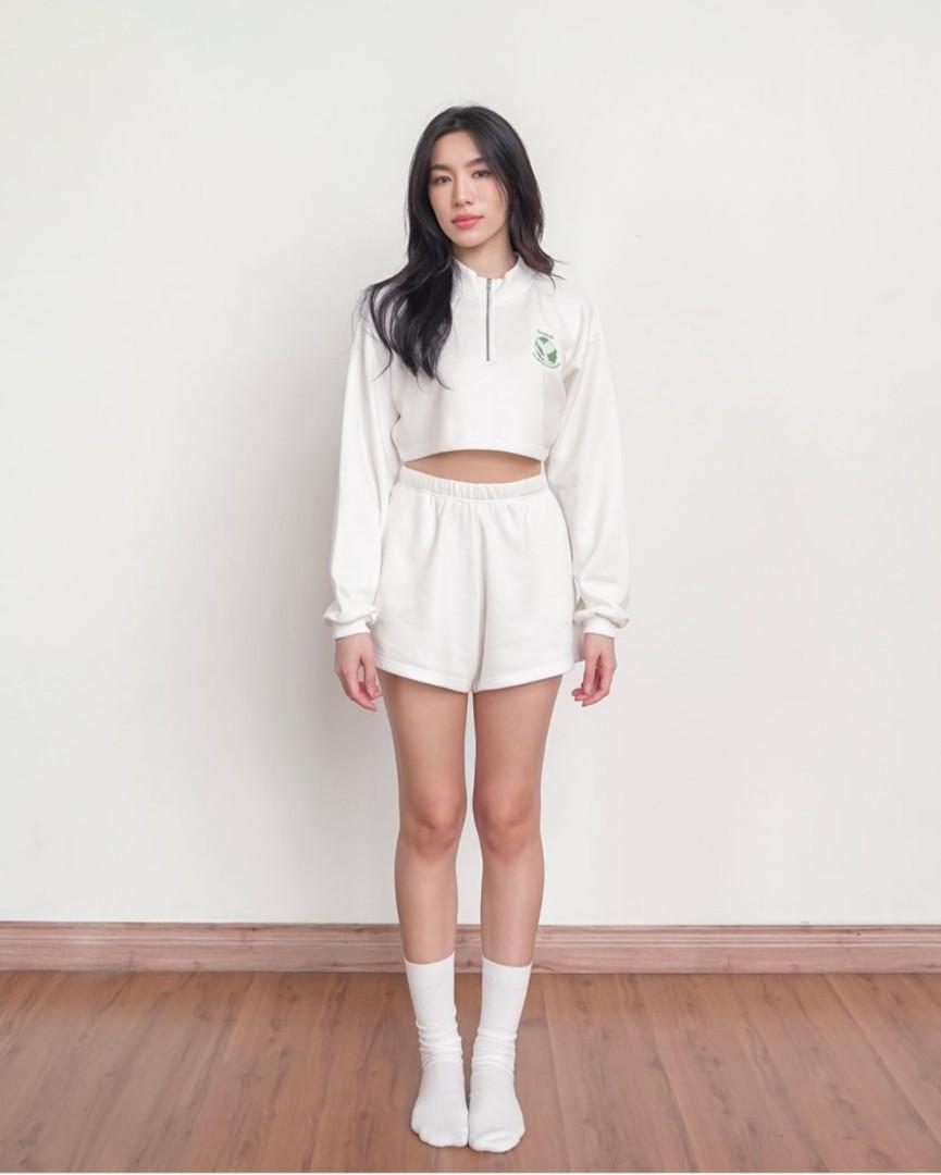 Waldorf cropped pullover outlet