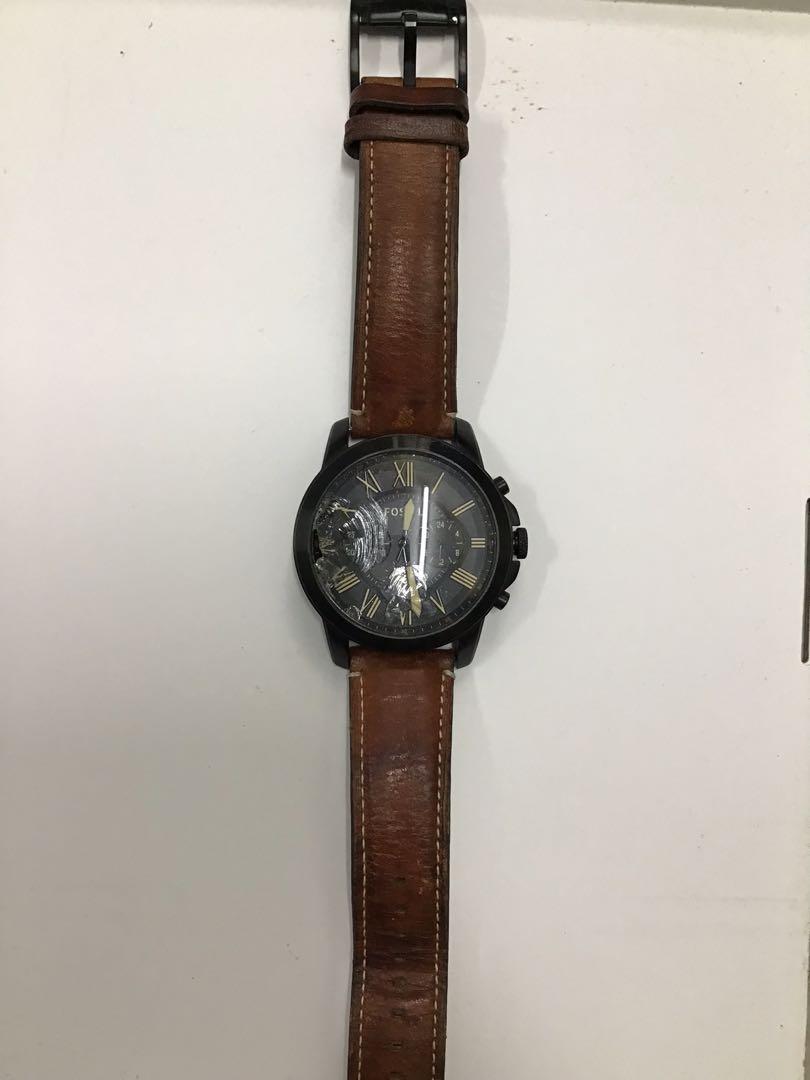 Fossil watch cracked glass cheap