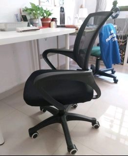 (Category: ) located in . Submitted by sgchairs (Listing ID 1136458515, Image 1). Description: .