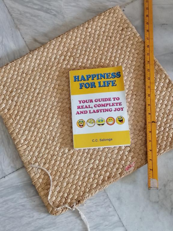 Happiness for Life by C.C Salonga (Category: Storybooks) located in Paranaque City. Submitted by cobyone (Listing ID 1136487144, Image 1). Description: .