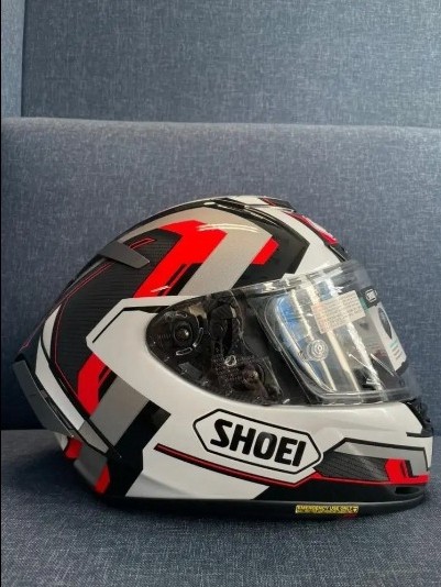 Helm shoei top full face