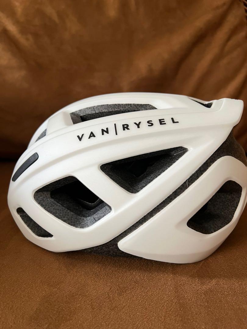 Helm sepeda Van Rysel Olah Raga Sepeda di Carousell