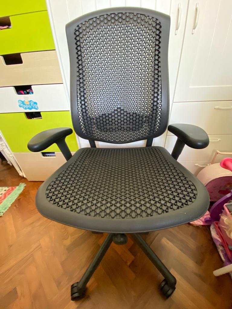 Herman miller celle store headrest