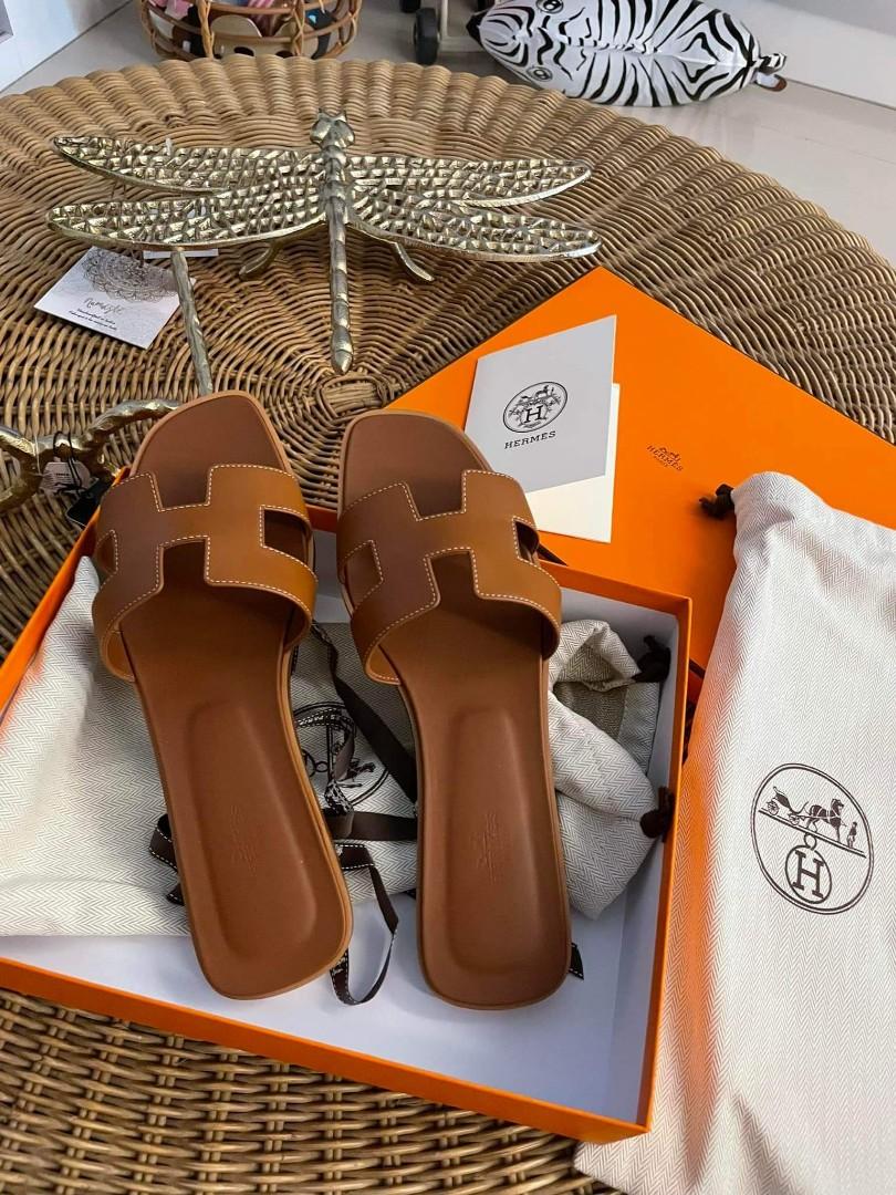 Hermes Oran sandals in Gold size 39 Luxury Sneakers Footwear