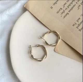 (Category: ) located in . Submitted by kesalflower (Listing ID 1136494777, Image 1). Description: .