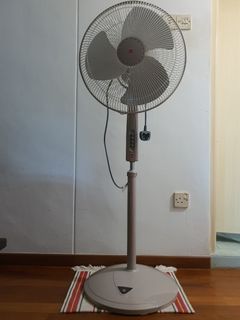 (Category: ) located in . Submitted by jaihind (Listing ID 1136483441, Image 1). Description: .