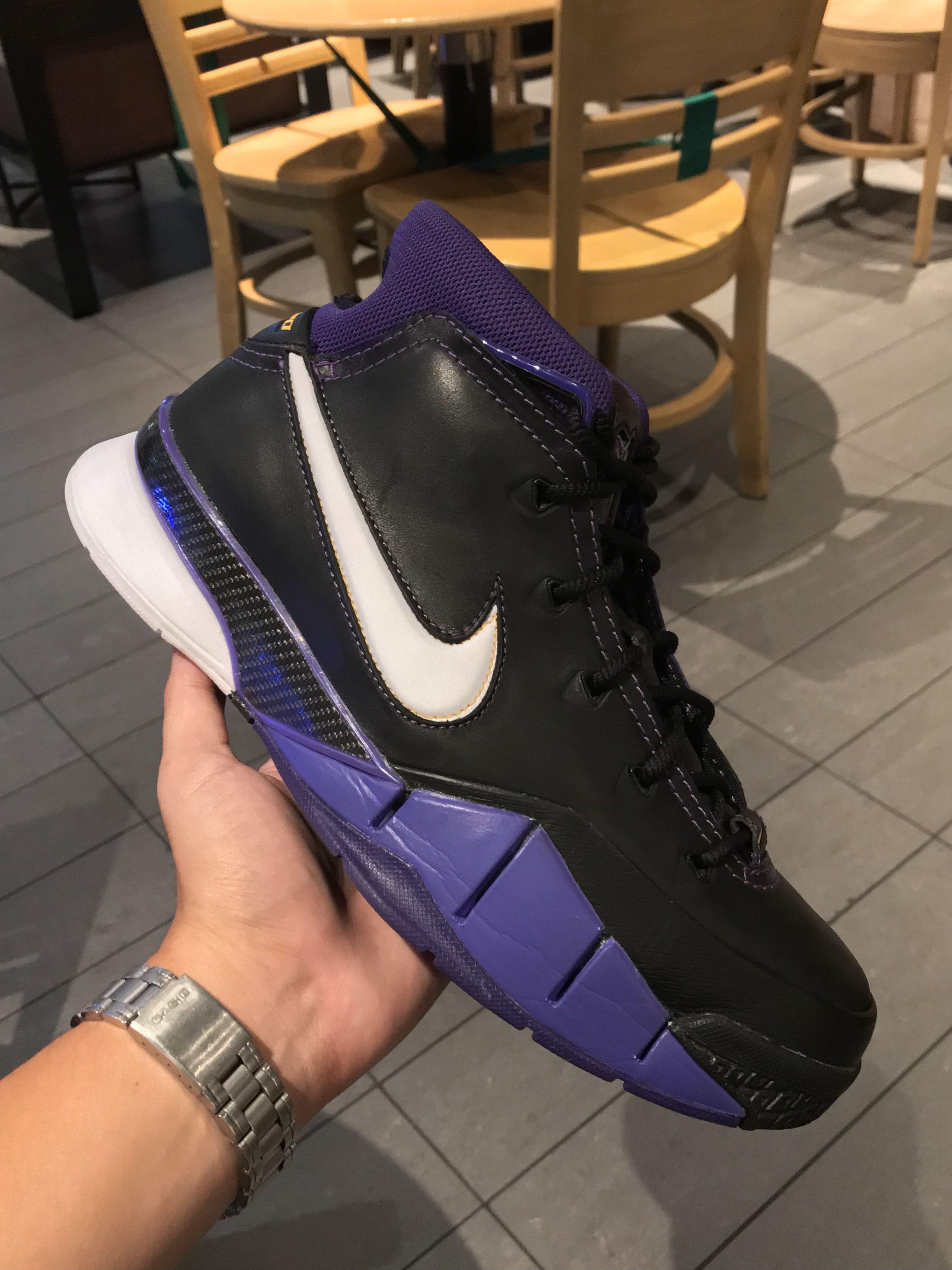 kobe 1 protro black