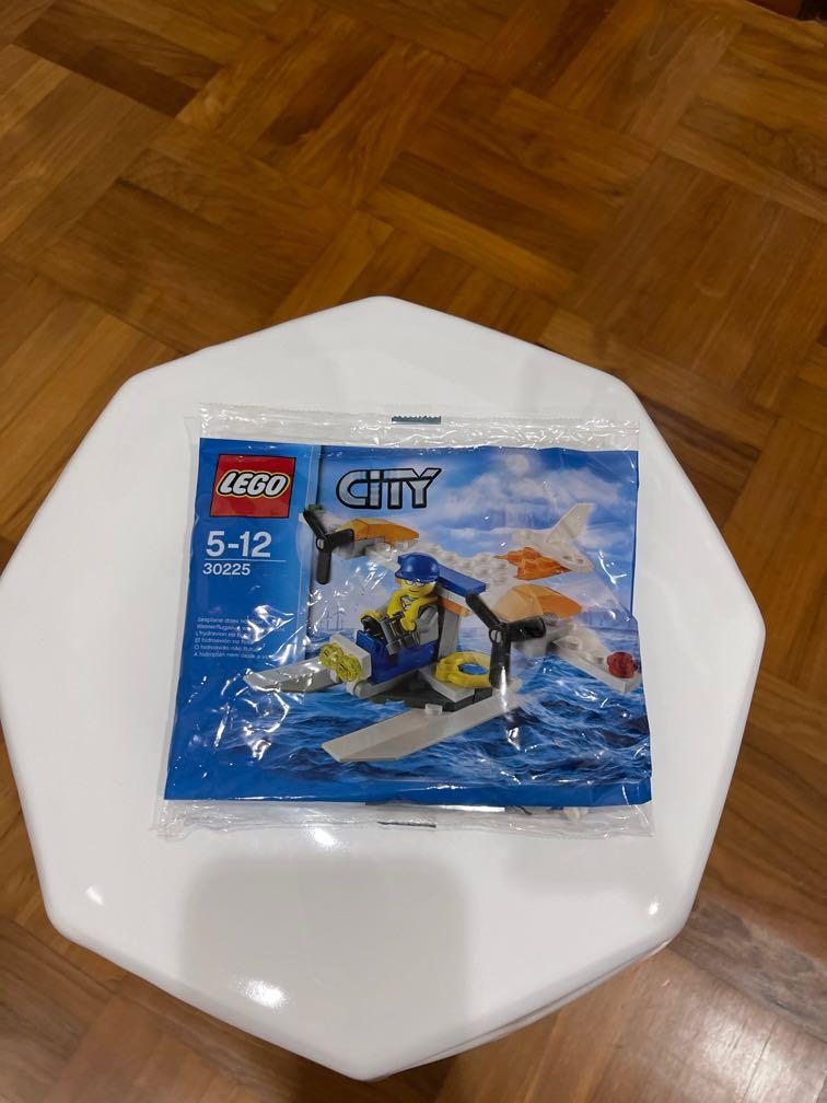 Lego 30225 City coast guard, Hobbies & Toys, Toys & Games on Carousell