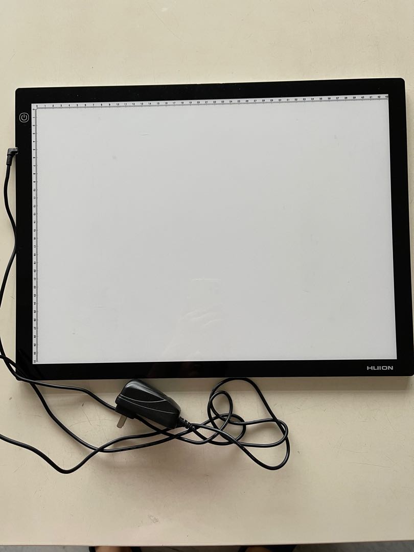 Light up art trace board, Hobbies & Toys, Stationery & Craft, Art