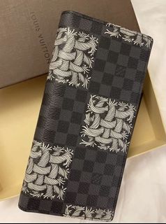 （分類：）位於 。 由 lizaka 提交（商品編號 1136637107，圖片 1）。簡介： 。