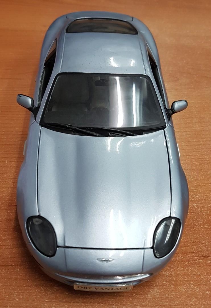 Maisto 1:18 Aston Martin DB7 Vantage (Gebraucht) in Chiasso für CHF 29 - mit Lieferung auf