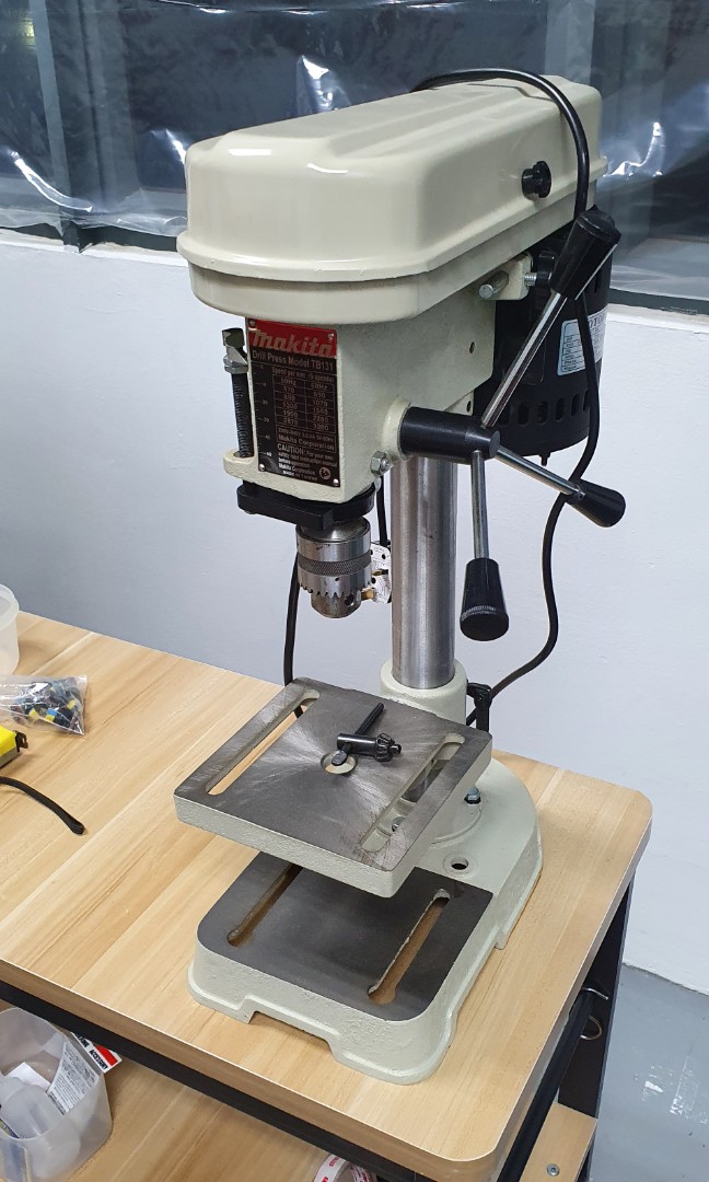 dyb lag ser godt ud Makita Drill Press 13mm (1/2") / 250W TB131, Furniture & Home Living, Home  Improvement & Organisation, Home Improvement Tools & Accessories on  Carousell