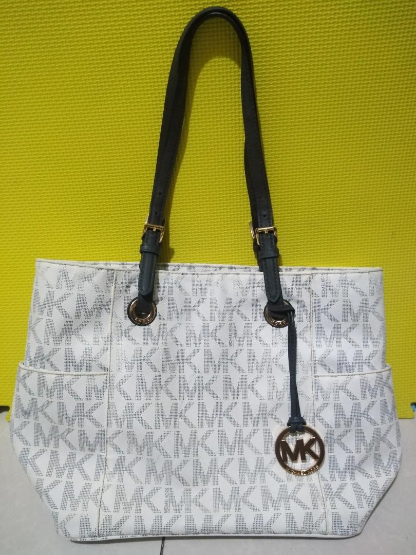 Michael Kors Style 30S11TTT4B Luxury Bags Wallets on Carousell
