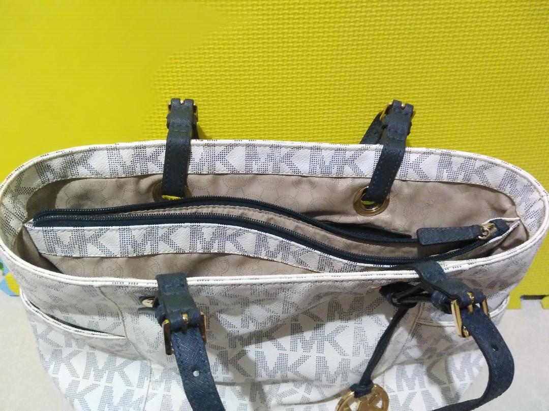 Michael Kors Style 30S11TTT4B Luxury Bags Wallets on Carousell