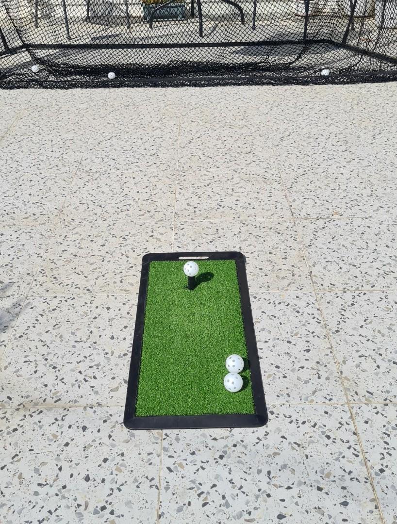 New Callaway Base Golf Hitting / Driving Range Net (10 ft width x 8 ft