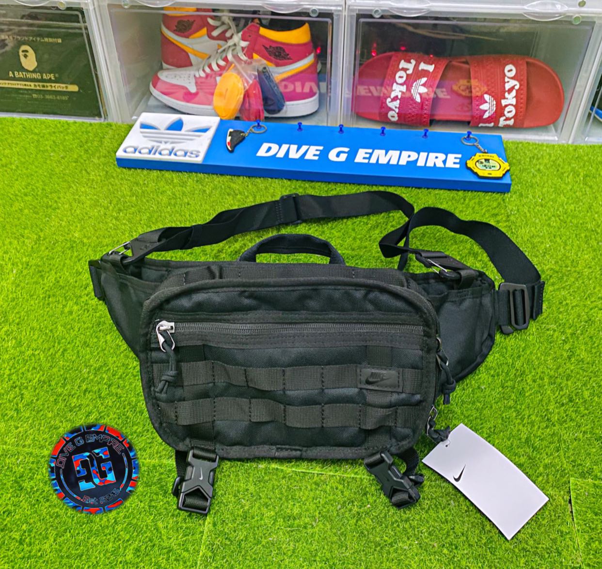 Nike RPM Waistpack, Men's Fashion, Bags 