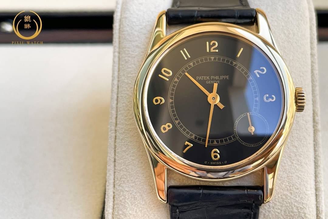 Patek Philippe Calatrava 5000 18K Yellow Gold Black Dial Luxury