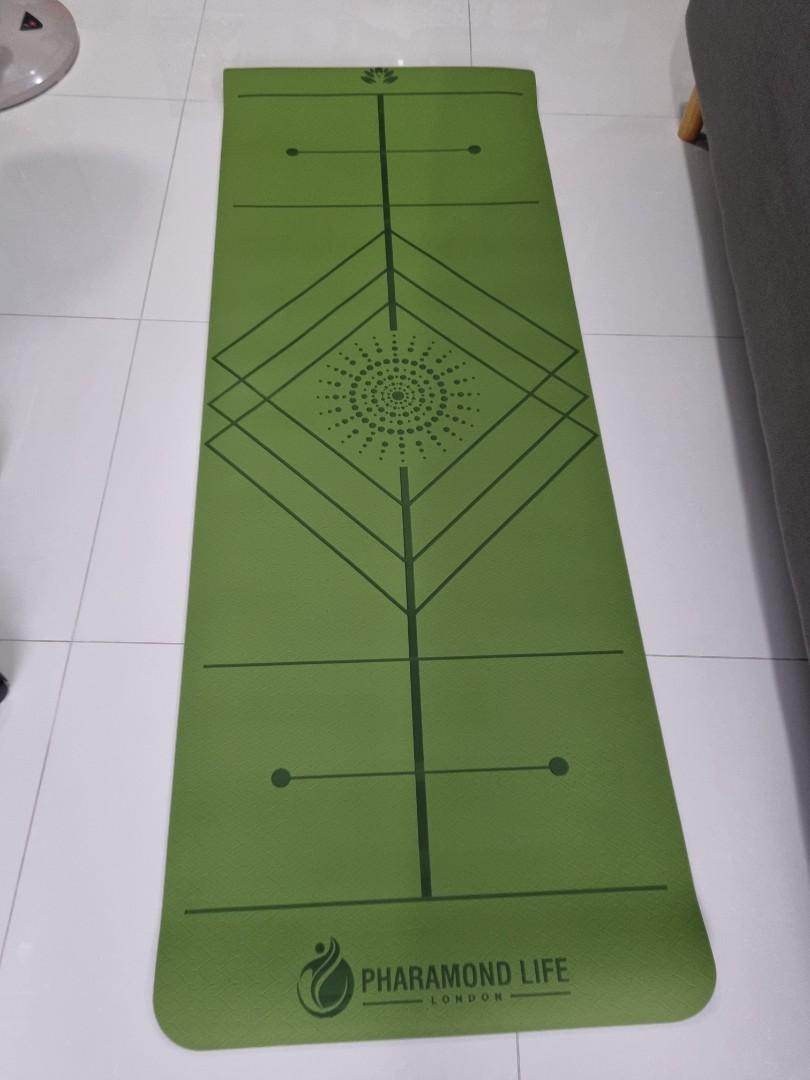 PHARAMOND PRO YOGA MAT WITH ASANAALIGN, Sports Equipment, Exercise & Fitness, Exercise Mats on