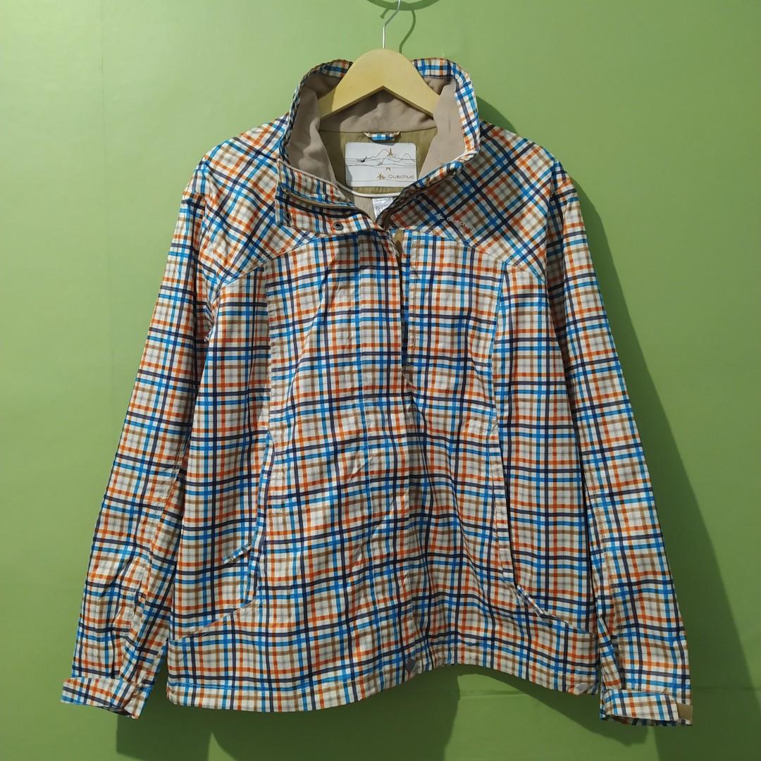 quechua windbreaker