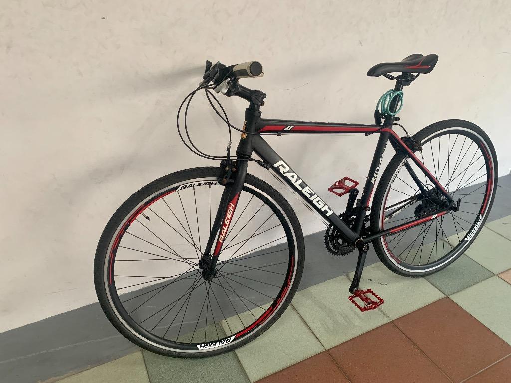 Raleigh Revenio Sport Cycle W Shimano 6 Speed Gear