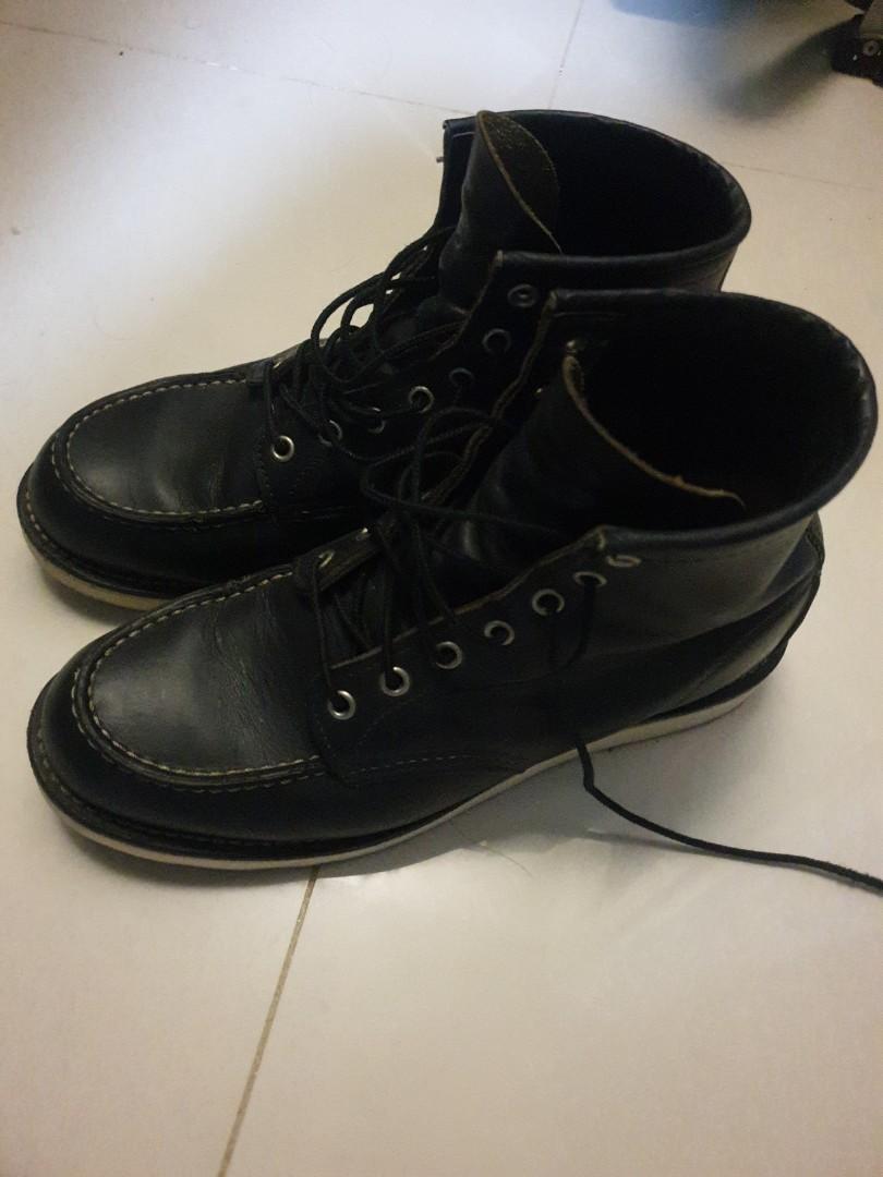 Red wing moc toe top vibram sole