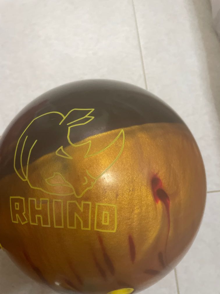Rhino Bowling Ball, Sports Equipment, Sports & Games, Billiards