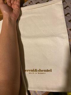 Sereni &shentel dust bag